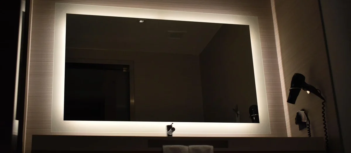 Duravit Happy D.2 Plus Lustro Z Oświetleniem Led 900x55mm Wersja Icon Wzór Organic (HP7486G0000)